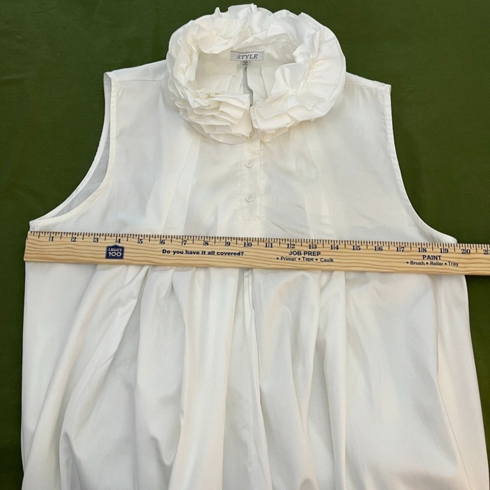 Style White Ruffle Neck Mini Swing Dress Sz M Romantic Bridal Shower - Picture 5 of 9